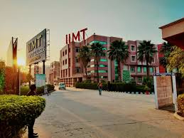 IIMT College